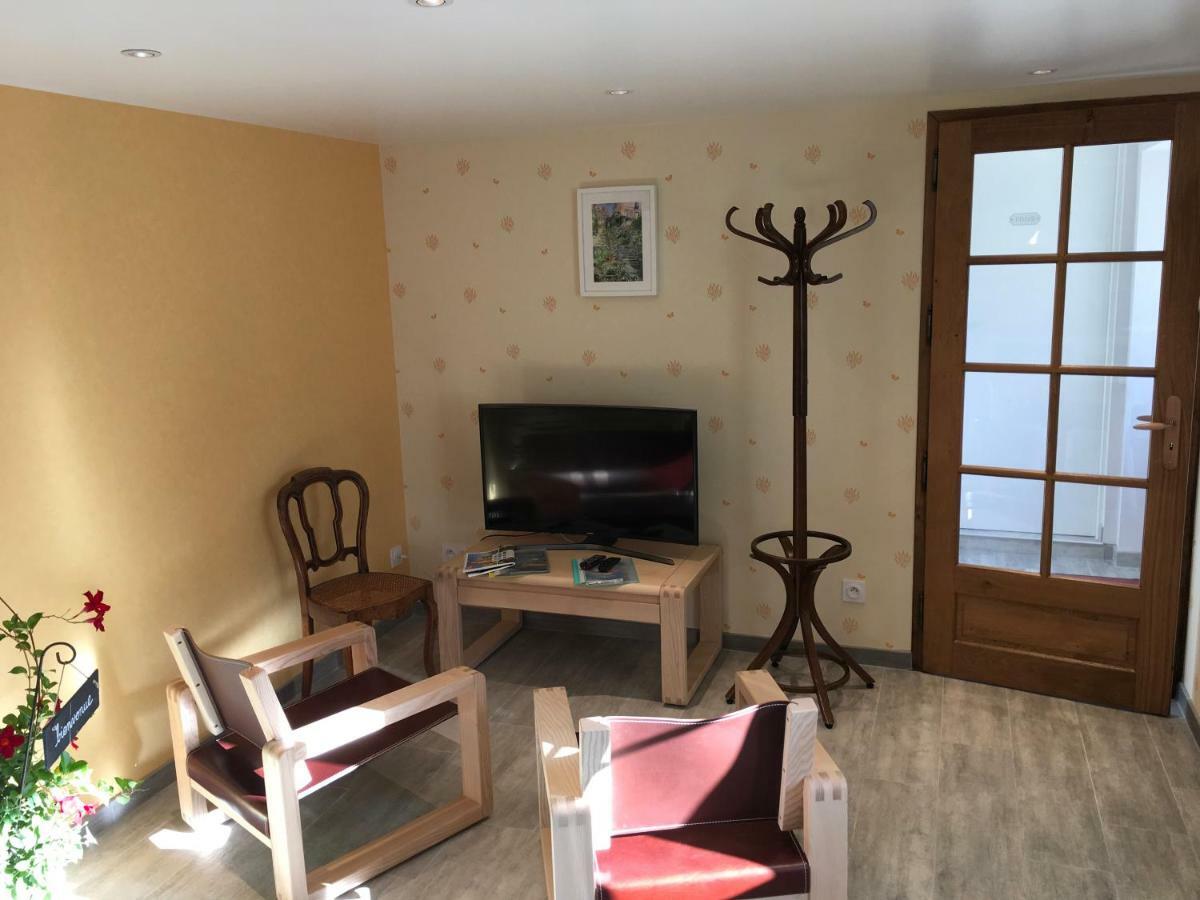 Bed and Breakfast Manoir Le Bout Du Pont Huisseau-sur-Cosson Exterior foto